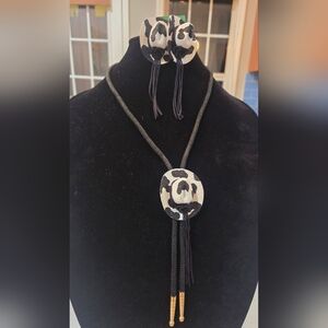 Cowgirl Lariat And Earring Set